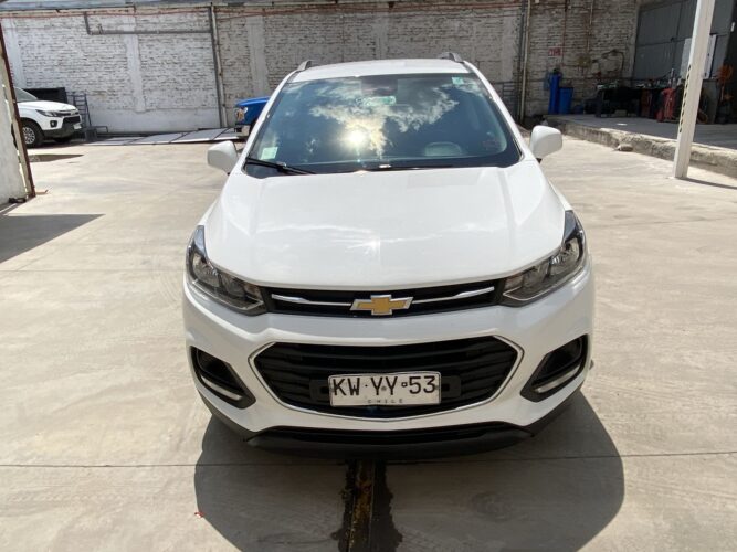 CHEVROLET TRACKER II LS 1.8 MT 4X2 BCN SW / KWYY-53