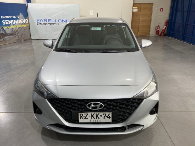 HYUNDAI ACCENT HCi PLUS 1.4 MT 4X2 BCN SD / RZKK-74