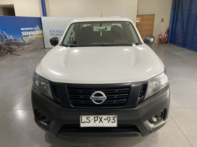 NISSAN NP300 DC 4X2 2.3 SE / LSPX-93