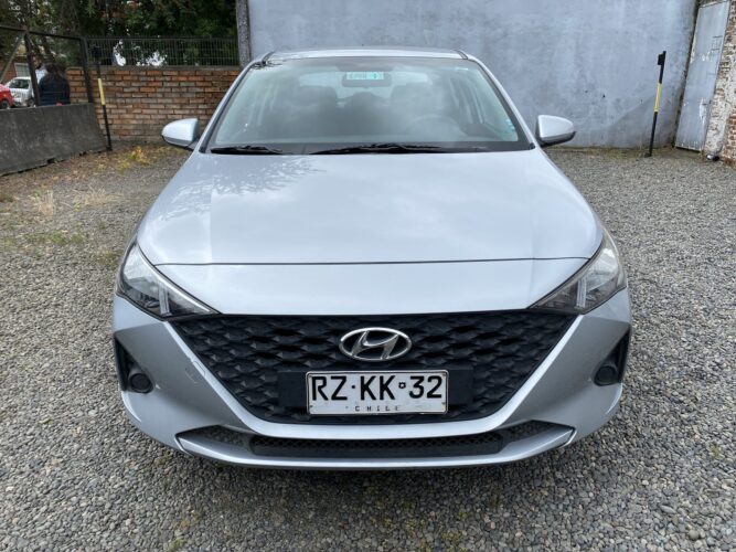 HYUNDAI ACCENT HCi PLUS 1.4 MT 4X2 BCN SD / RZKK-32