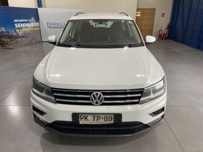 VOLKSWAGEN TIGUAN TSI AT TRENDLINE 4X2 / PKTP-88