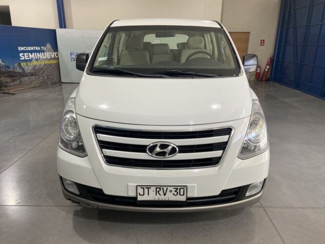 HYUNDAI NEW H-1 2.5 MT 4X2 DSL AC 2AB CRDI 10S+2 / JTRV-30