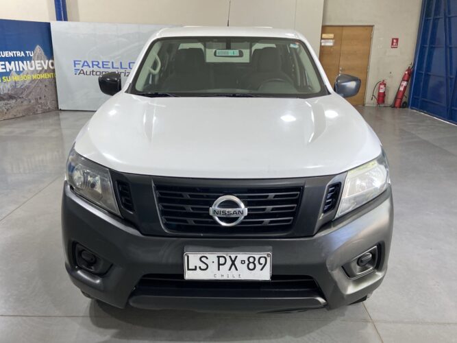 NISSAN NP300 DC 4X2 2.3 SE / LSPX-89