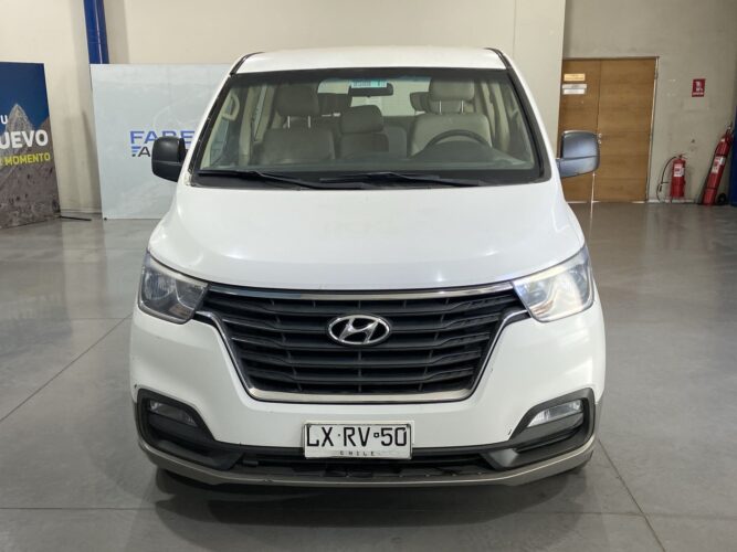 HYUNDAI NEW H-1 2.5 MT 4X2 DSL AC 2AB CRDI 10S+2 / LXRV-50